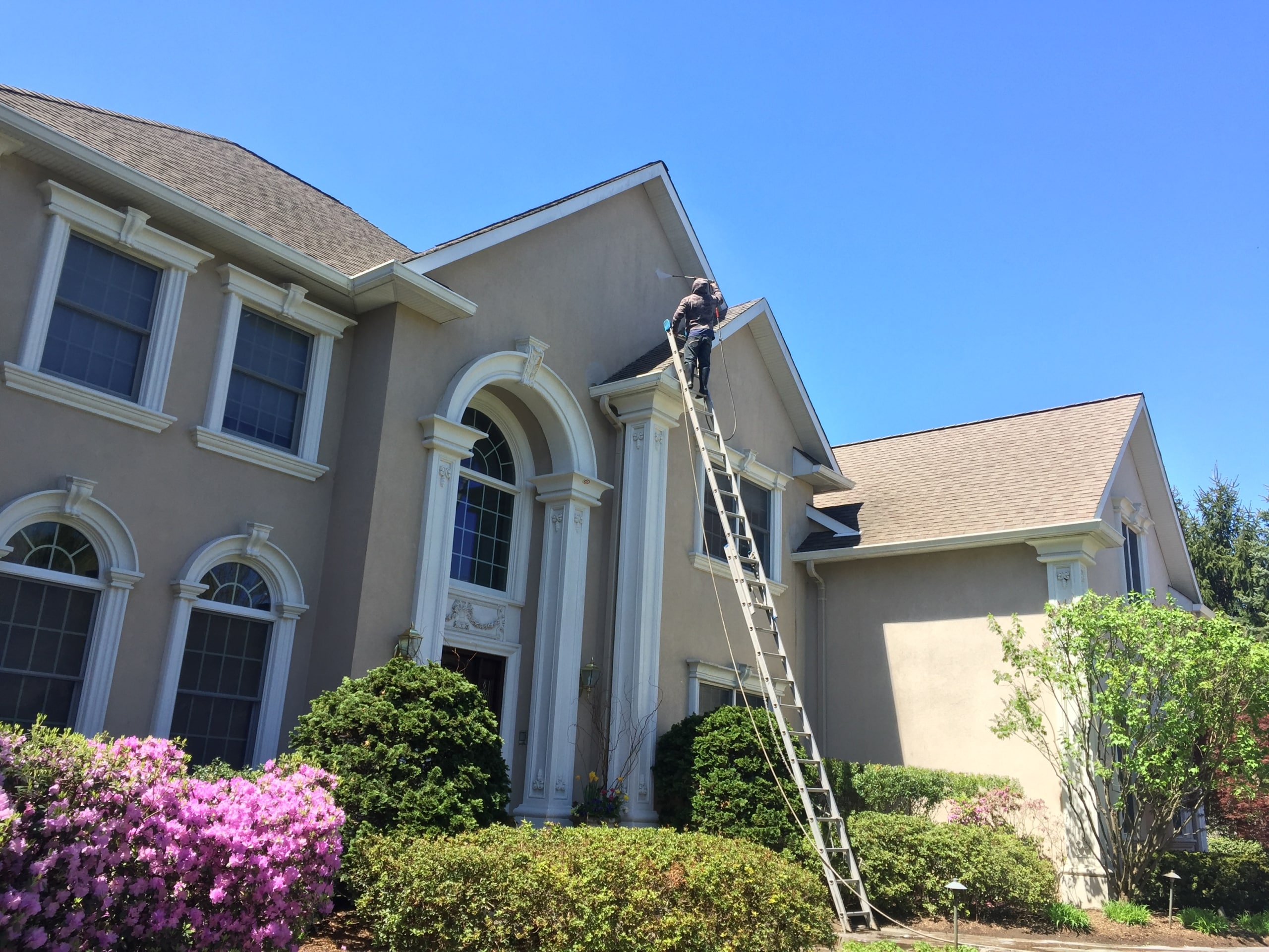 Roof Cleaning and Power Washing of a Home in Mahwah, New Jersey