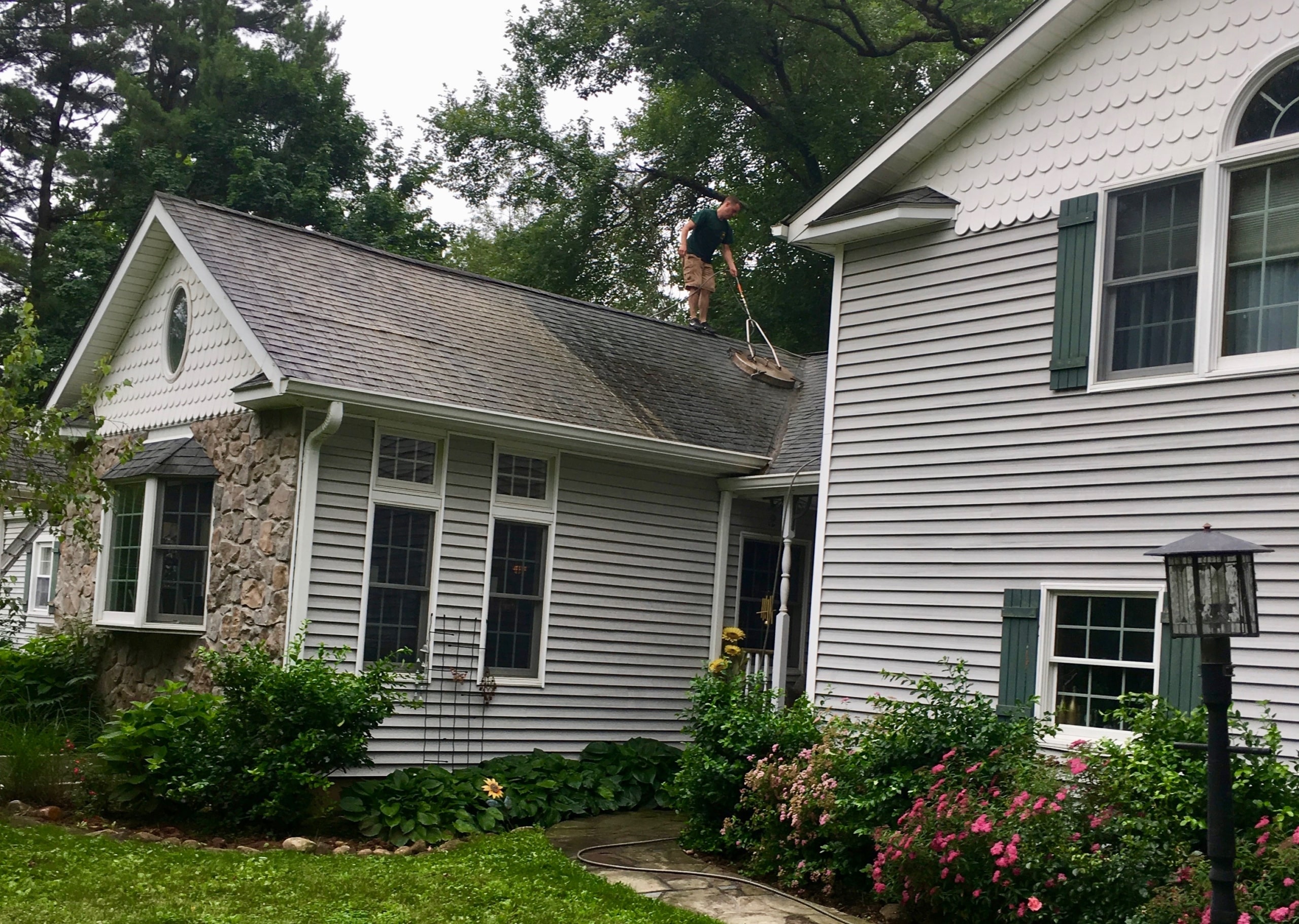roof cleaning in west nyack ny by superior seamless gutters